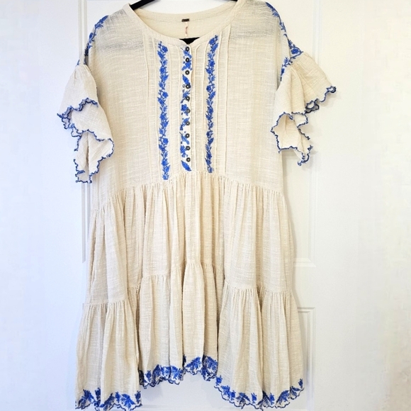 FREE PEOPLE Santiago Cream Dress with Blue Embroidery Sz Medium - Picture 6 of 13